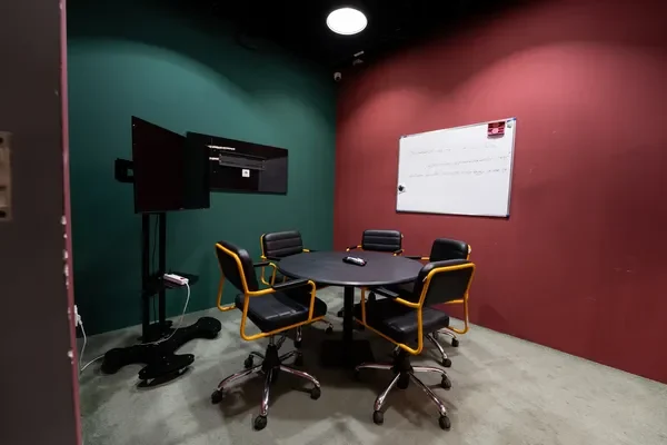 onyx-coworking-space-73 اتاق فکر در فضای کار اشتراکی اونیکس