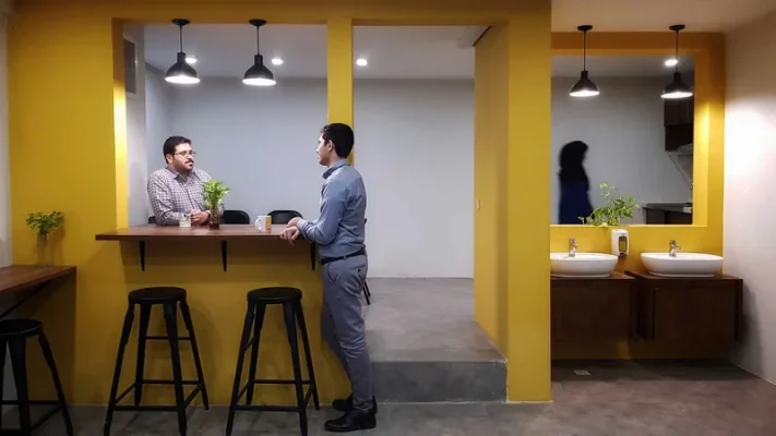 فضای کار اشتراکی پویتک اصفهان